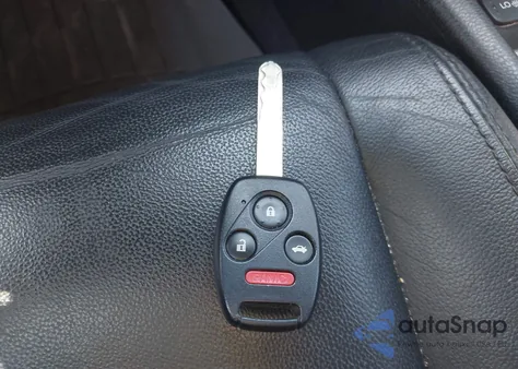 2011 Honda Accord 2.4 Se from USA, damaged, VIN 1HGCP2F65BA135828